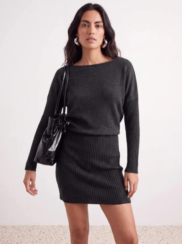 Trendyol TRENDYOLMİLLA Dames Zwart Effen Kort / Mini Lang Recht Jurken