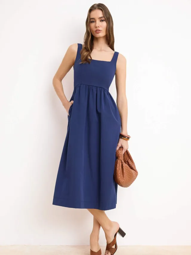 Trendyol TRENDYOLMİLLA Dames Donkerblauw Effen Midi Mouwloos Casual Skater Jurken Indigoblauw