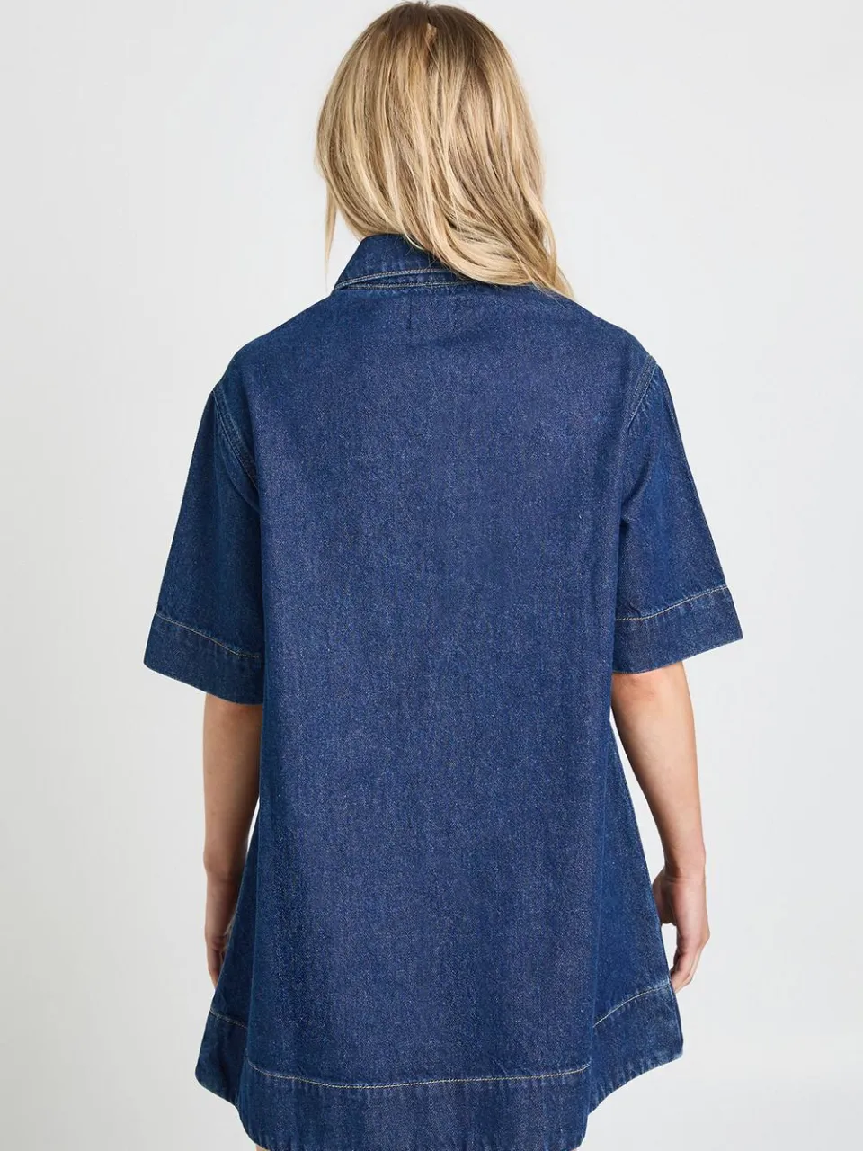 boohoo Dames Petite Korte Mouw Denim Jurk, foto 2