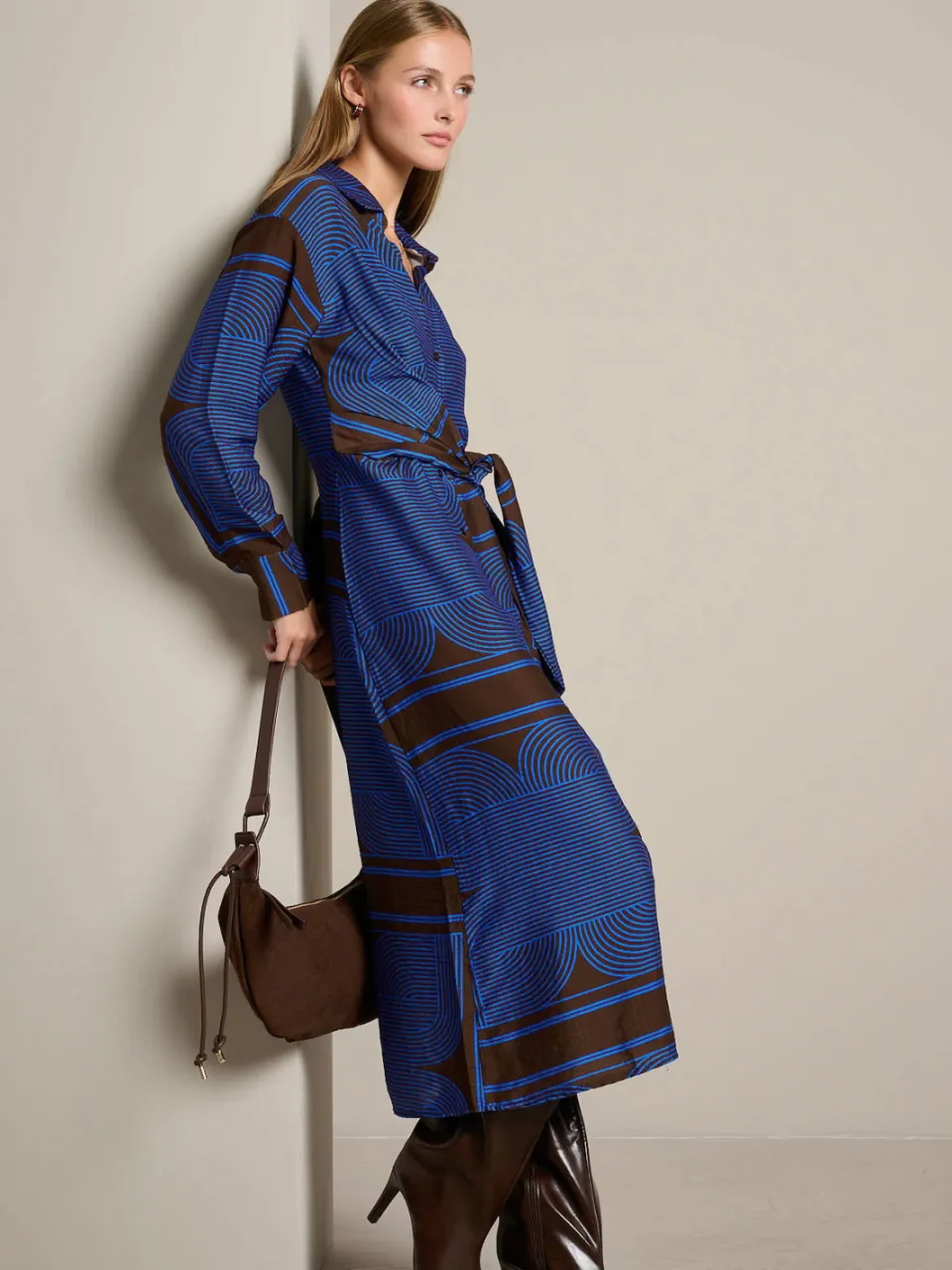LOLALIZA midi blousejurk - blauw/bruin, foto 5
