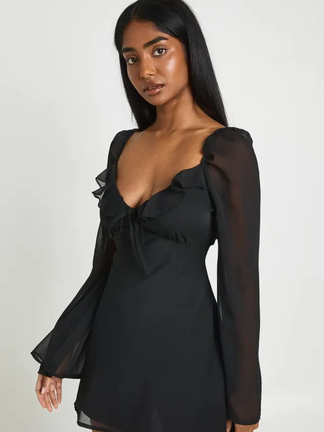 boohoo Dames Chiffon Mini Jurk Met Uitlopende Mouwen Zwart