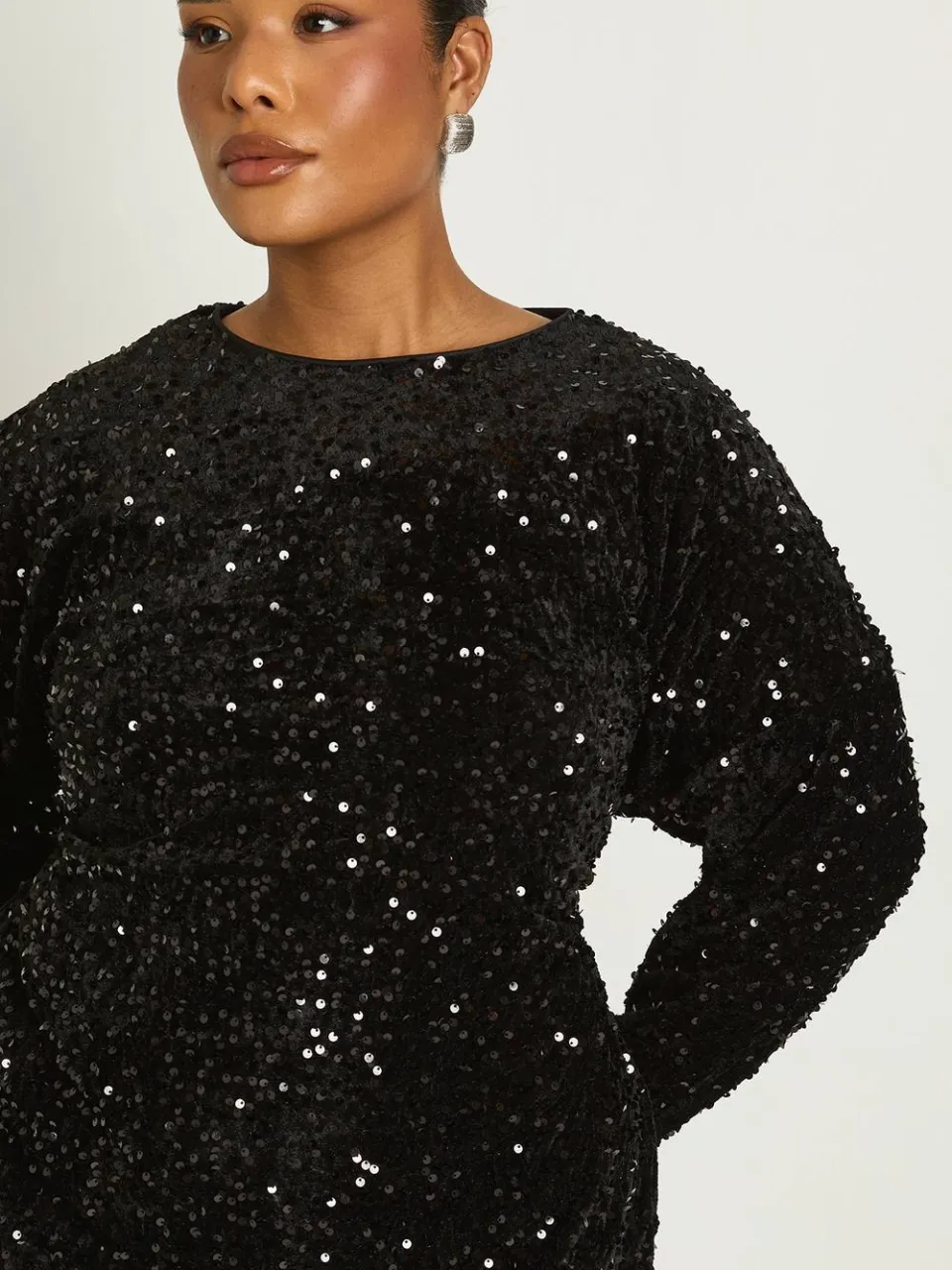 boohoo Dames Plus pailletten batwing-shiftjurk zwart, foto 4
