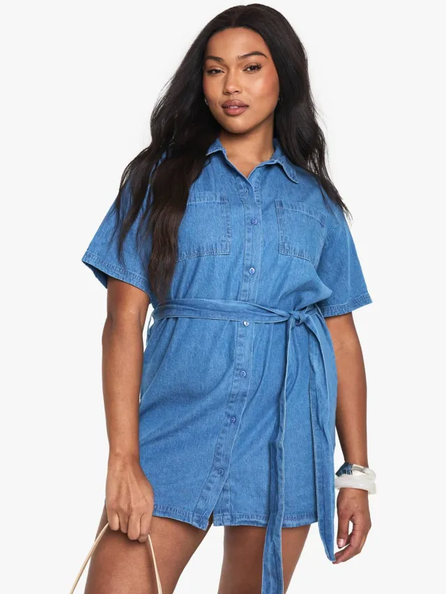 boohoo Dames Plus Chambray Denim Jurk met strikriem Medium Blauw
