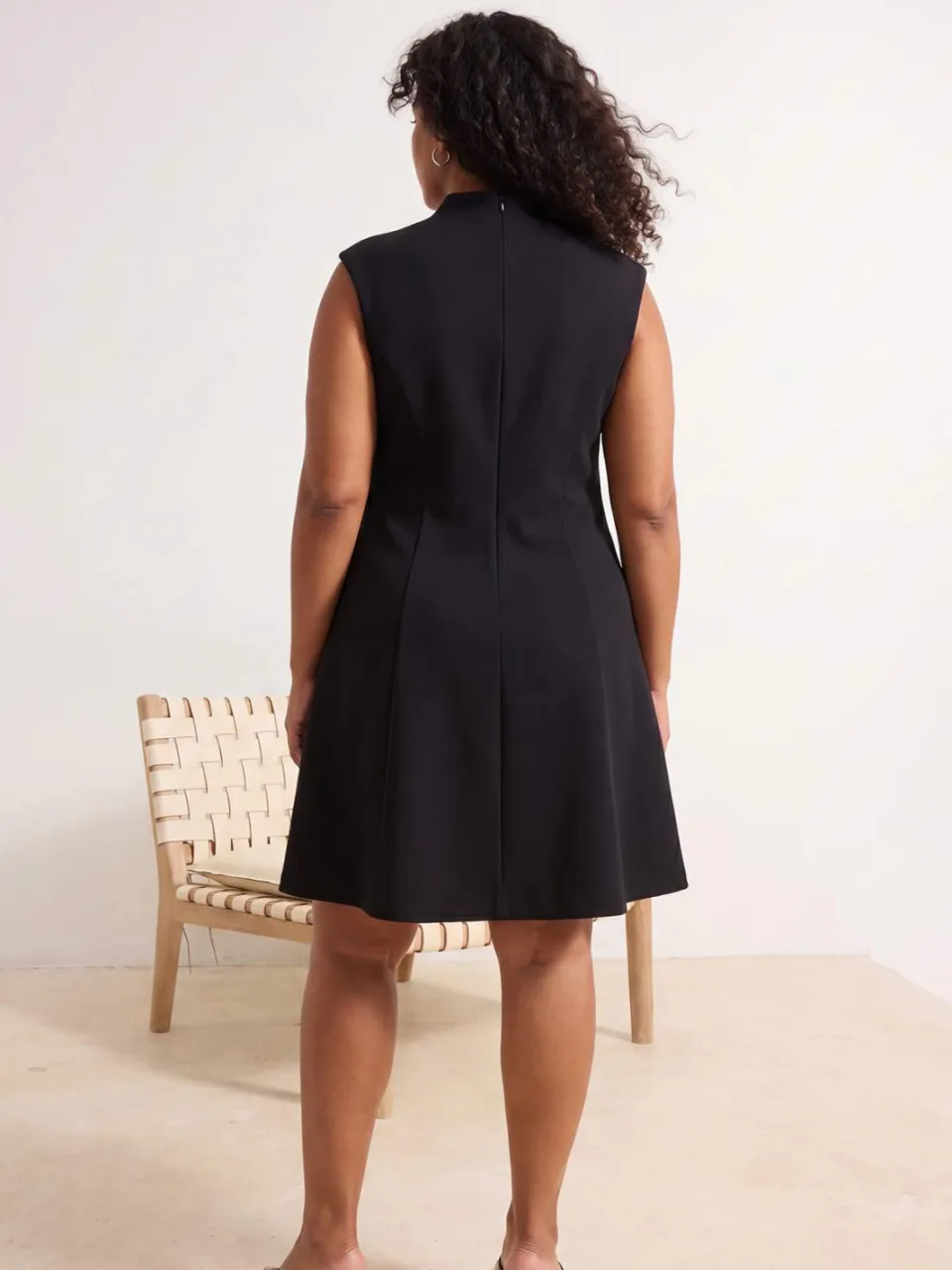 Trendyol Curve Dames Zwart Effen Kort / Mini Kort Stijlvol/Avond Skater Grote maten Jurk, foto 2
