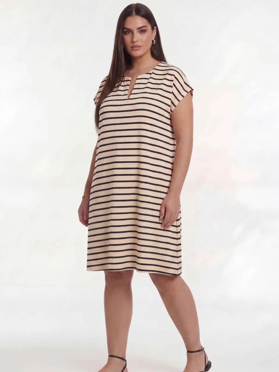 Yoek jurk gestreept beige