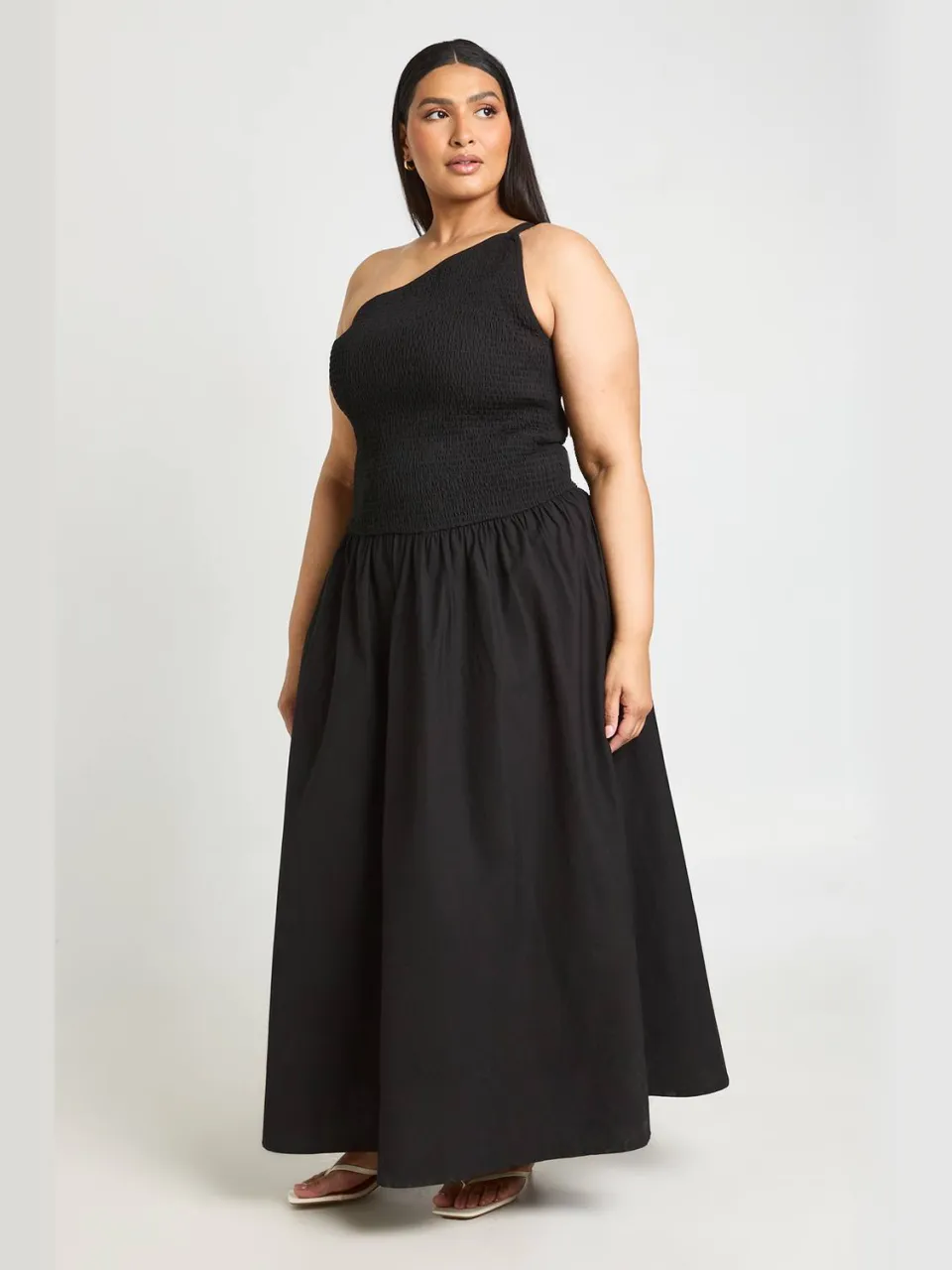 boohoo Dames Plus Asymmetrische Maxi-jurk Met Gerimpelde Body En Éen Schouder zwart, foto 3