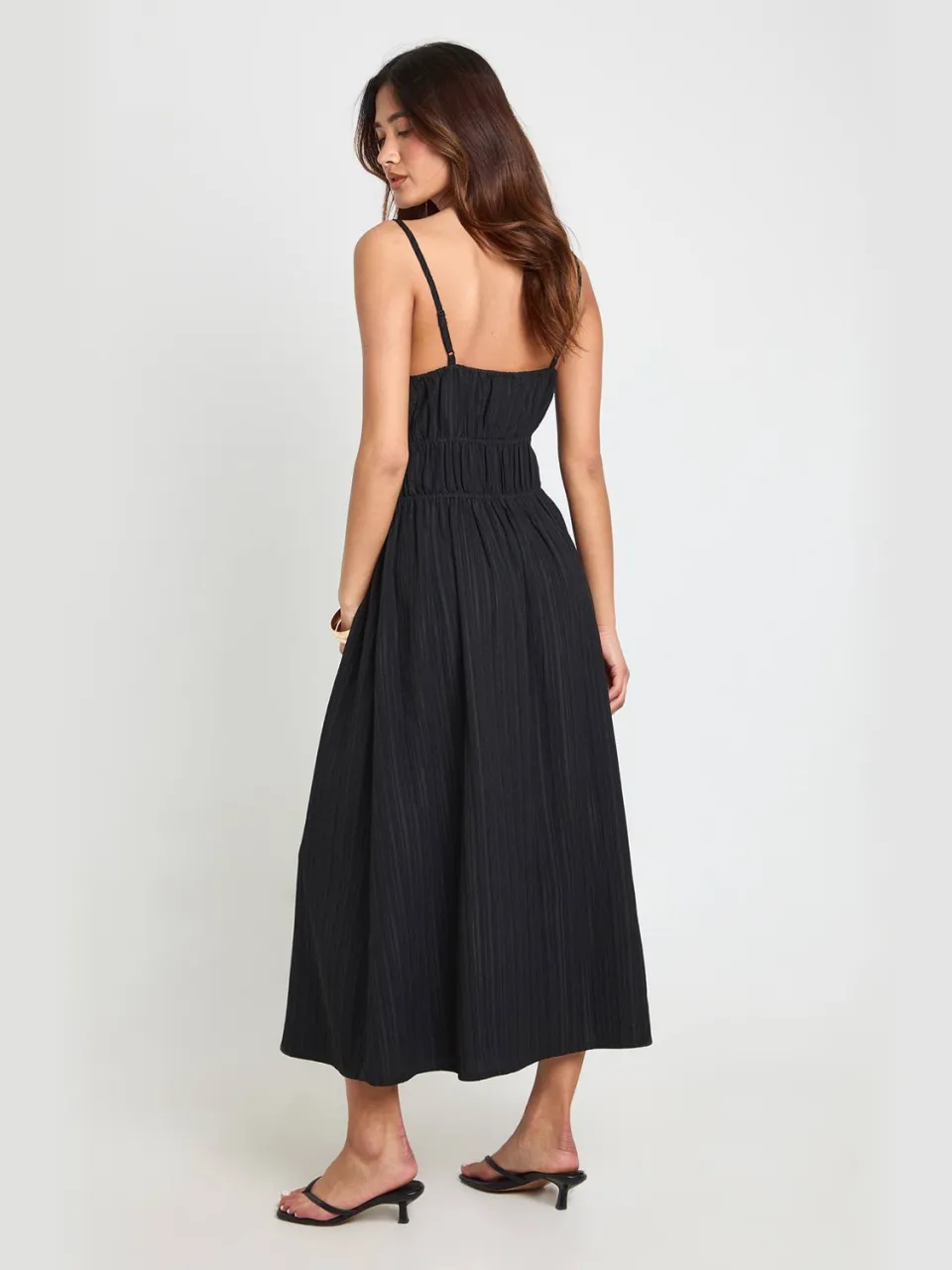 boohoo Dames Getextureerde Midaxi Jurk Met Gerimpeld Bustier zwart, foto 2