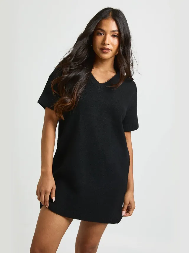 boohoo Dames Petite Gebreide Mini-jurk Met V-hals En Korte Mouwen Zwart