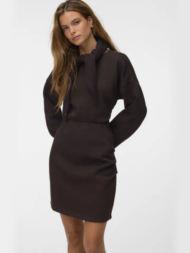 Vero Moda x Wehkamp midi sweatjurk - bruin