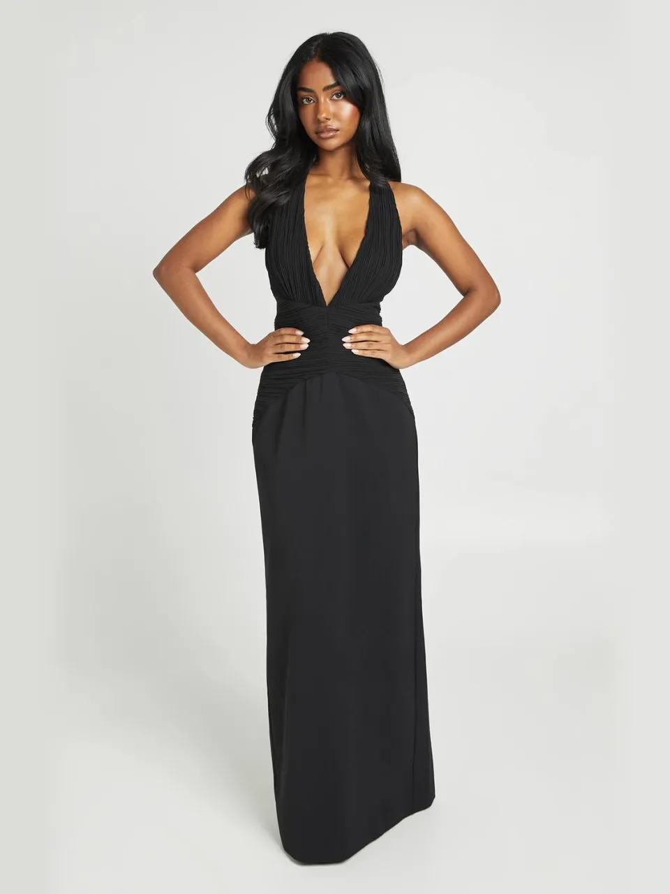 boohoo Dames Geplisseerde Maxi-jurk Met Halternek Detail zwart, foto 2
