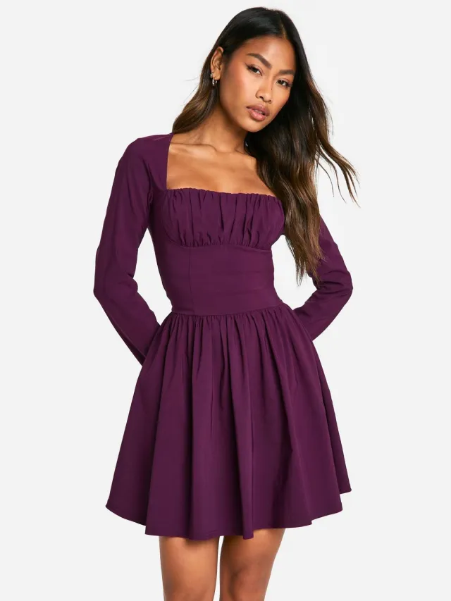 boohoo Dames Bengaline Corset Lange Mouw Skaterjurk Pruim