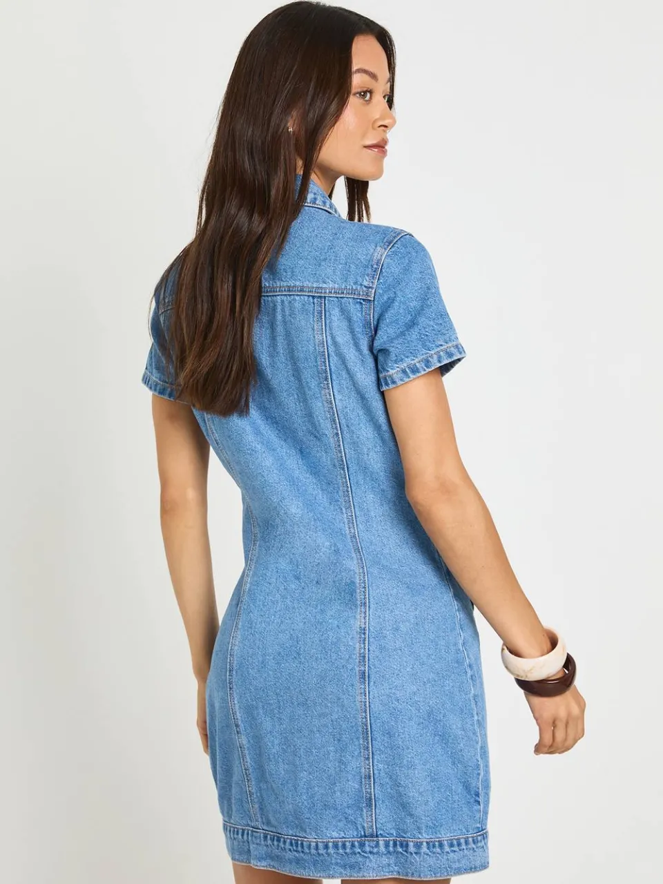 boohoo Dames Tall Western Denim Mini-jurk Met Korte Mouwen, foto 2