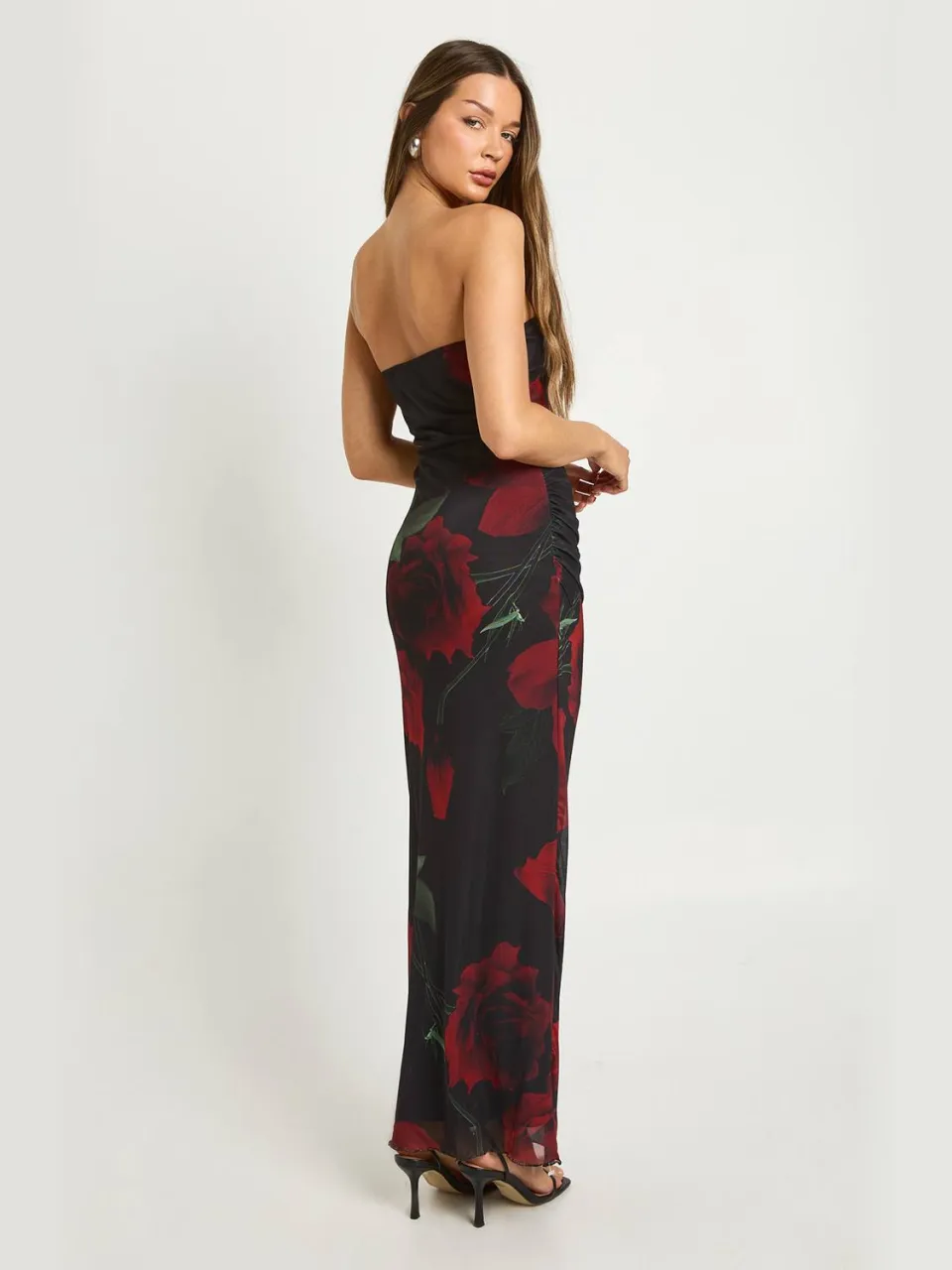 boohoo Dames Mesh Bloemenprint Bandeau Maxi Jurk natural black, foto 2