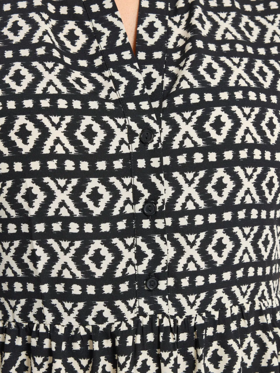 Yours Zwarte Jurk Met Ikatprint En Halve Knoopsluiting-60, foto 4
