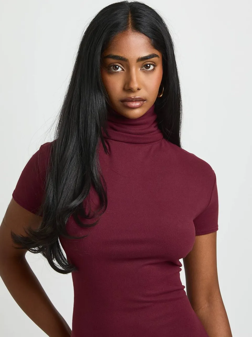 boohoo Dames Lange Basic Superzachte Coltrui Midi-jurk Met Korte Mouwen bordeaux rood, foto 4