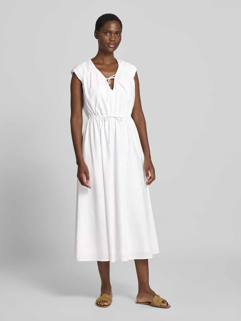 Jake*s Casual midi-jurk met V-hals en vetersluiting Wit
