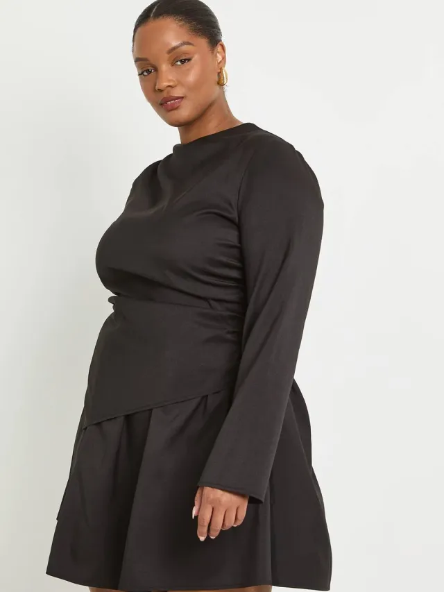 boohoo Dames Plus Mini-jurk Met Slash-hals En Lange Mouwen Zwart
