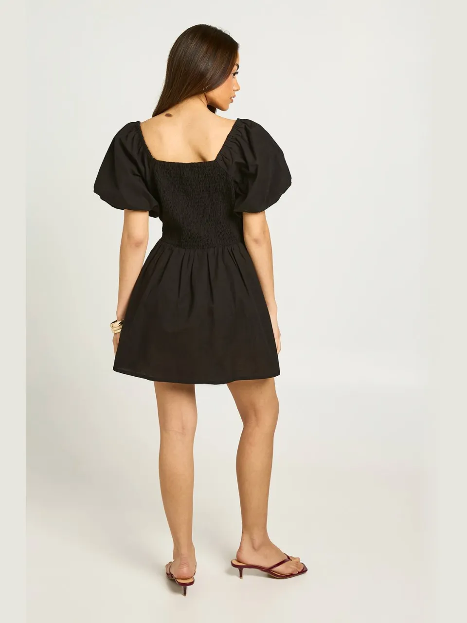 boohoo Dames Mini-jurk Met Linnenlook En Volumineuze Mouwen zwart, foto 2