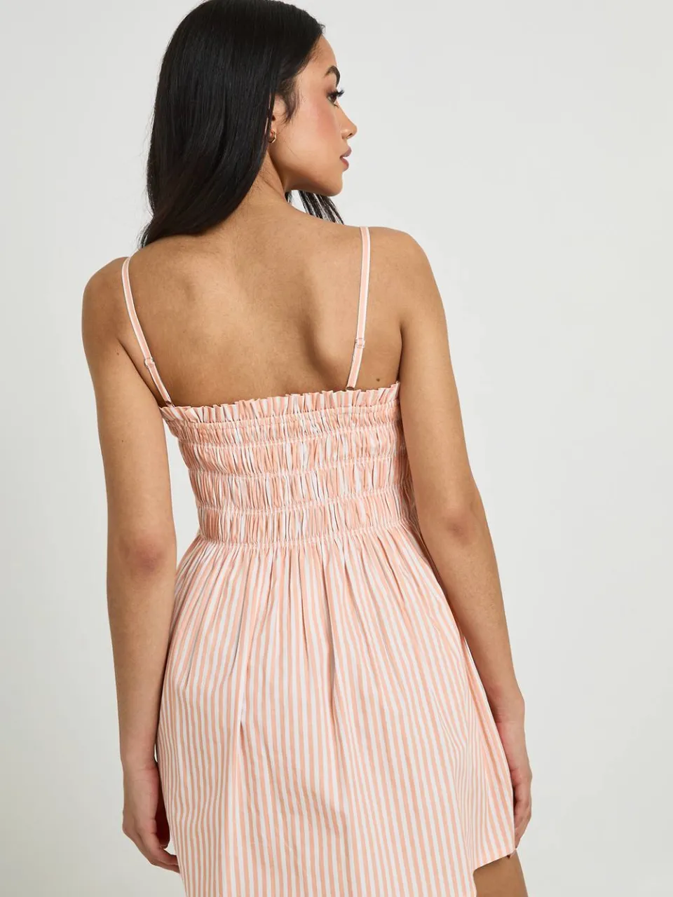 boohoo Dames Gestreepte Katoenen Popeline Mini Jurk Met Gerimpeld Lijfje abrikoos, foto 2