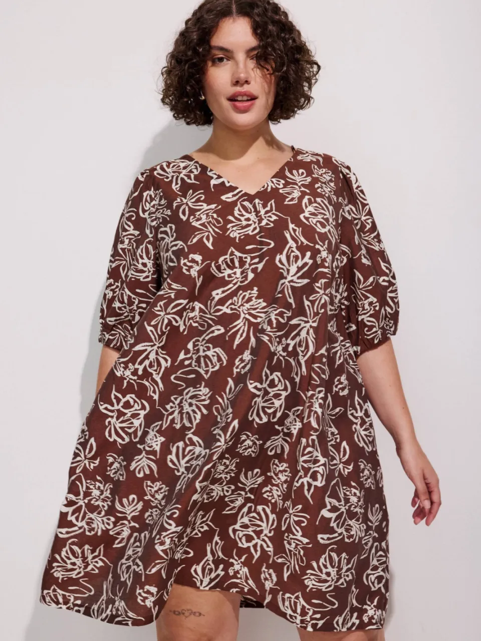 Zizzi A-lijn jurk Plus Size met print - bruin, foto 3