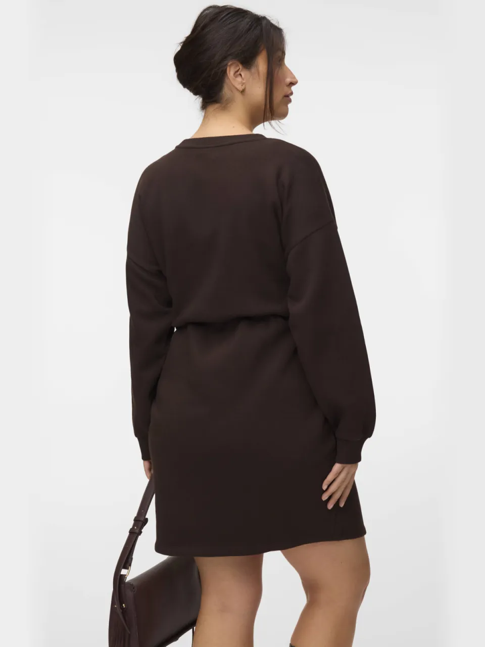Vero Moda Curve x Wehkamp sweatjurk Plus Size - donkerbruin, foto 3