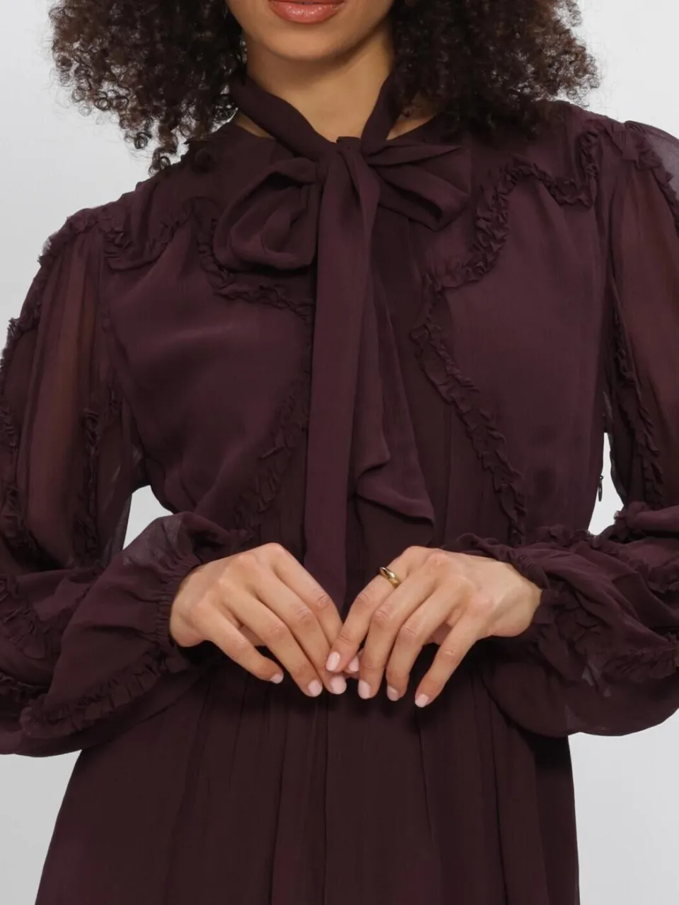 Dante6 Dames Jurken Lasorinn Ruffle Detail Maxi Dress - Bordeaux, foto 4
