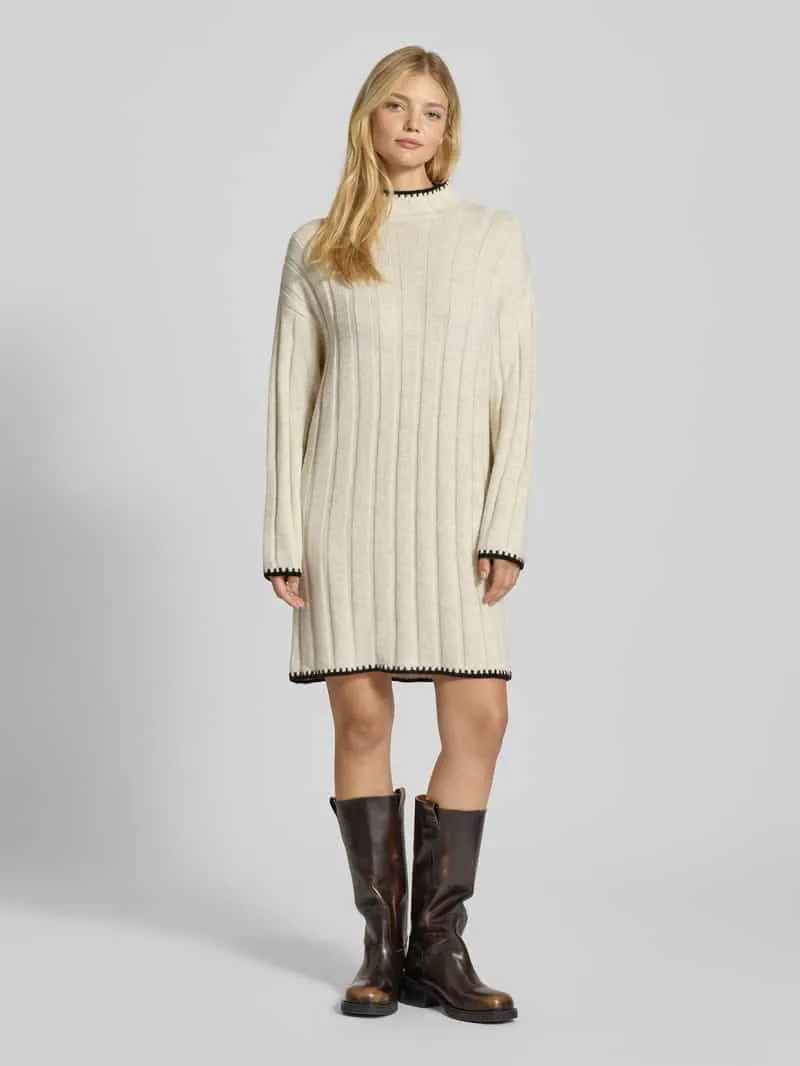 Only Comfort fit gebreide jurk met contrastdetails, model 'CHICK' offwhite, foto 4