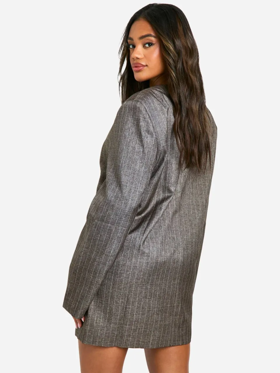 boohoo Dames Premium Heavy Pinstripe Oversized Blazerjurk bruin, foto 2
