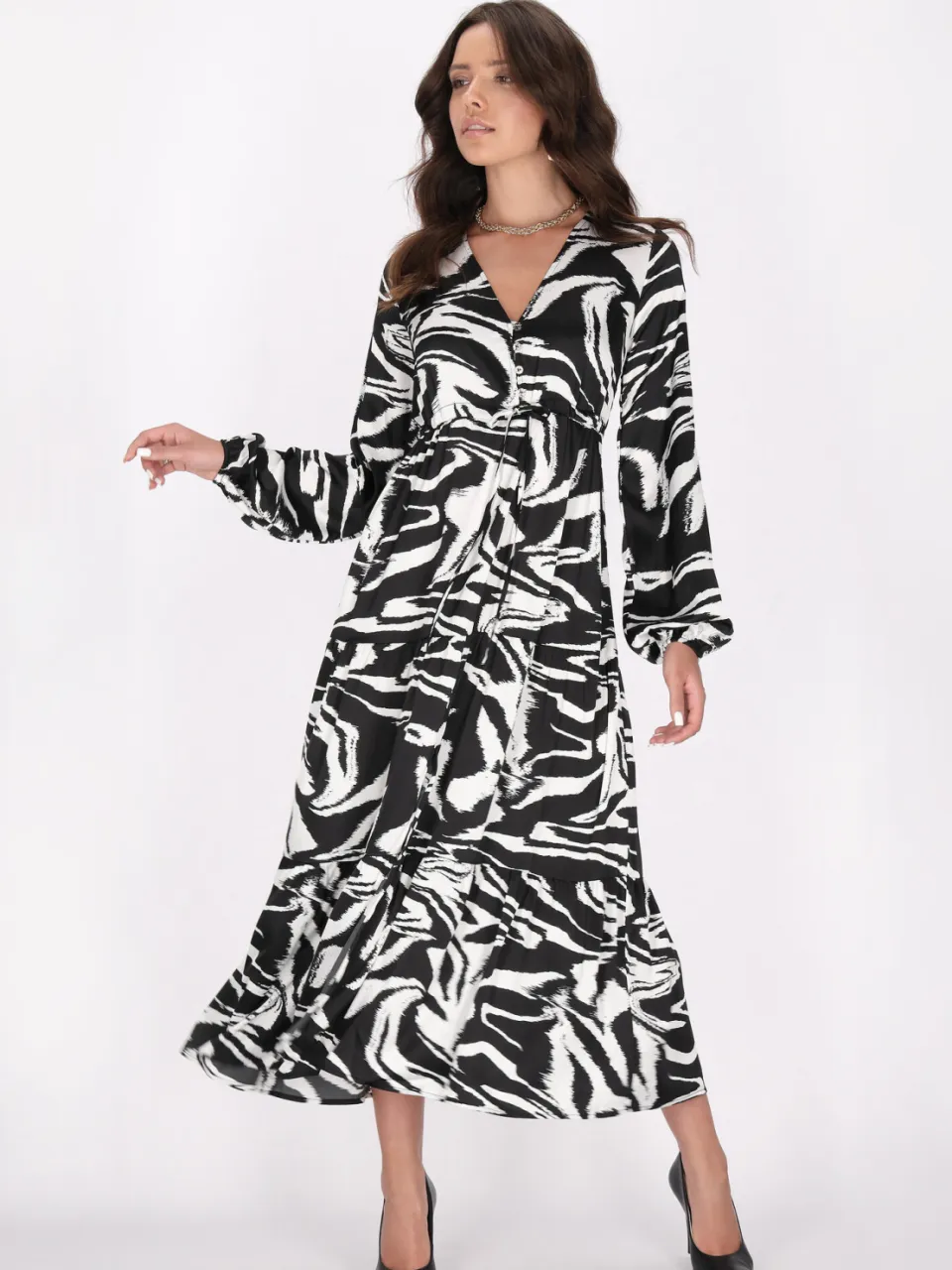 Faina Jurk Dames zwart en wit
