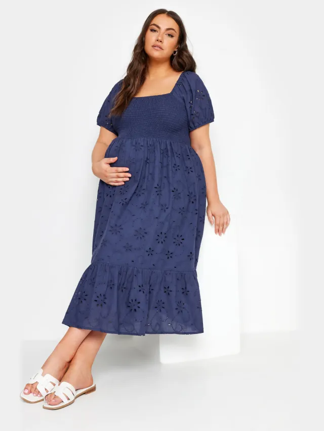 Bump It Up Maternity Midijurk Van Broderie Met Korte Mouwen En Smokwerk In Donkerblauw Blue