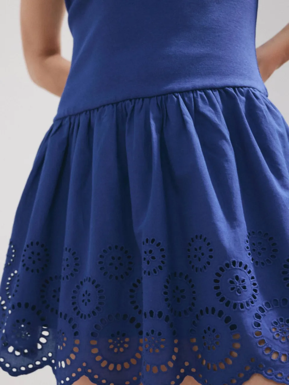 Mango broderie korte zomerjurk - blauw, foto 4