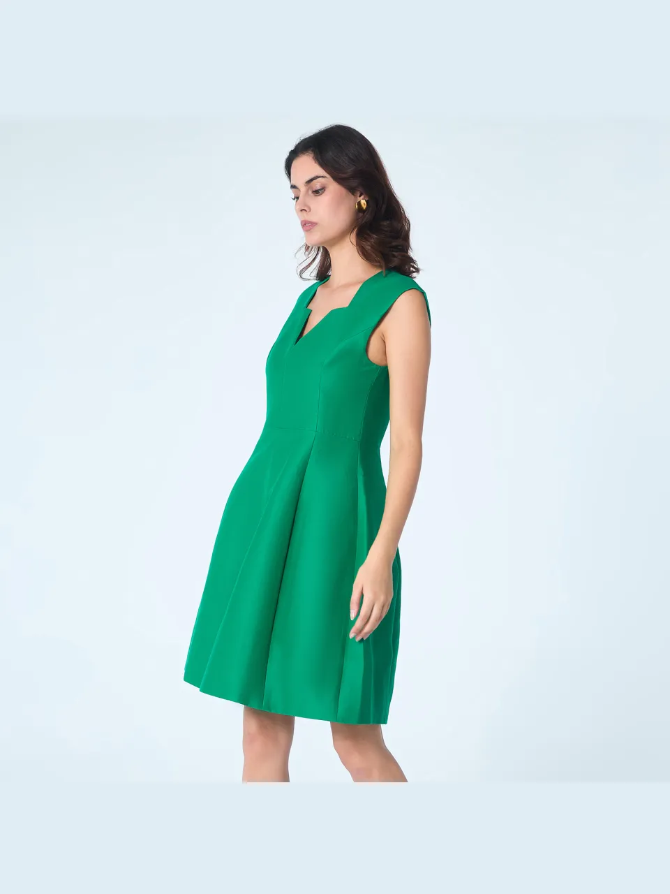 Smart & Joy Fit-and-flare satijnen korte jurk met vierkante V-hals groen, foto 2