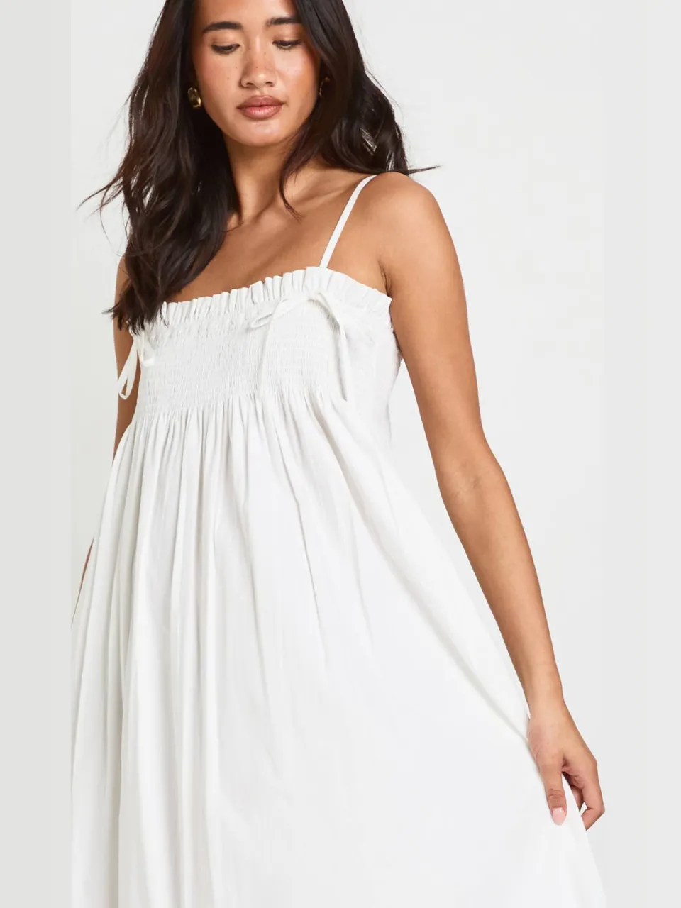 boohoo Dames Maxi Smock Jurk Met Shirring Detail wit, foto 4