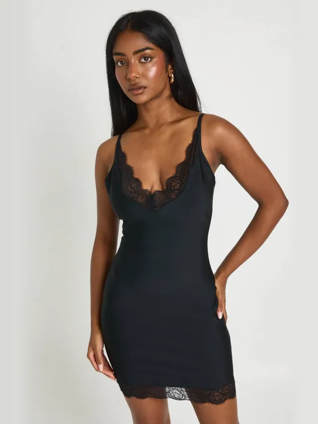 boohoo Dames Premium Bandage Mini-jurk Met Kanten Afwerking Zwart