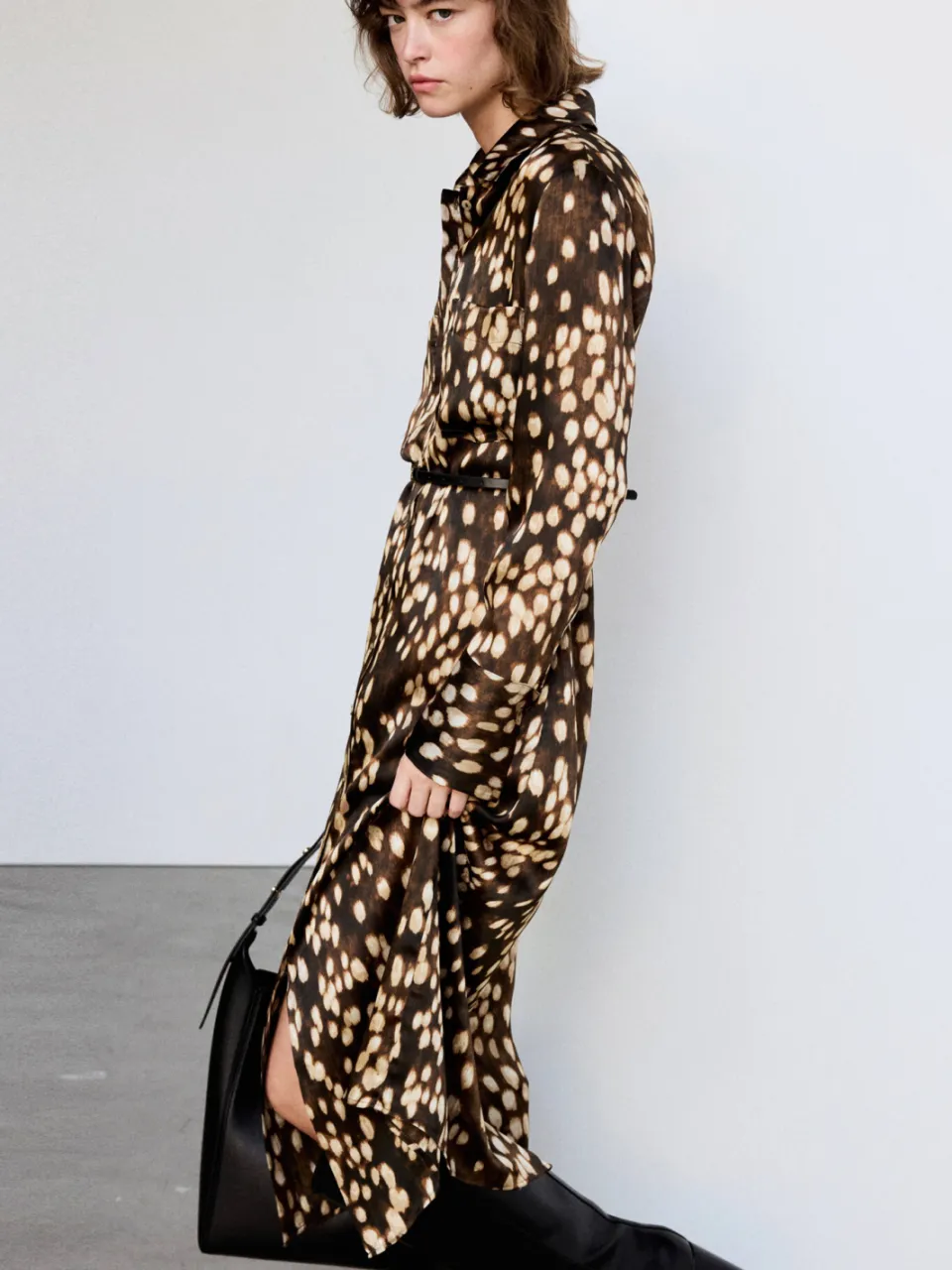 Mango midi blousejurk met ceintuur en print - bruin, foto 4