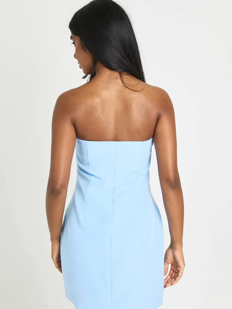boohoo Dames Bandeau Mini Jurk Met Knoopsluiting crème, foto 3