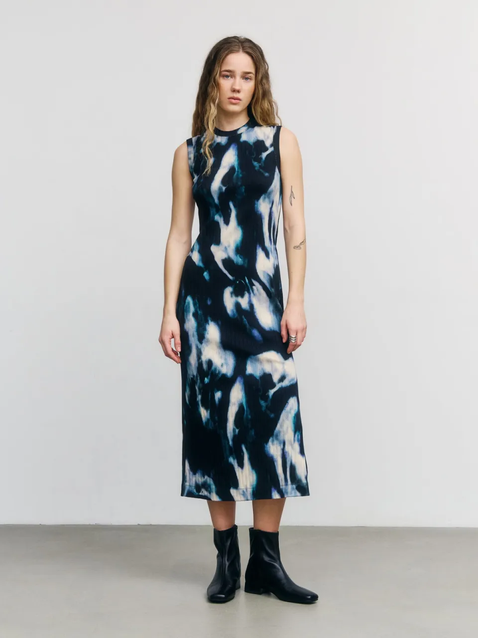 Rotholz dames vegan Jurk Ribbed Tie Dye True Black Zwart