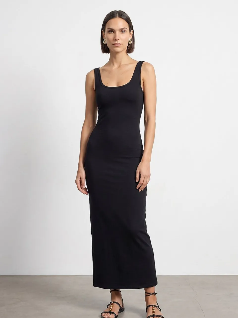 Dilvin Mouwloze Bodycon Midi Jurk Zwart