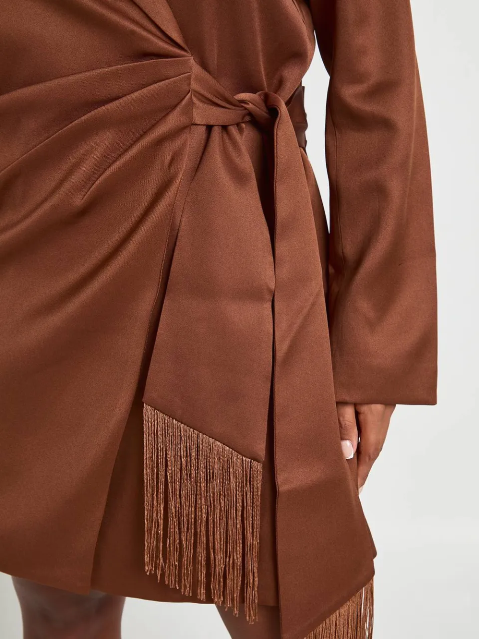 boohoo Dames Plus Kwast Blazer Jurk chocoladebruin, foto 4