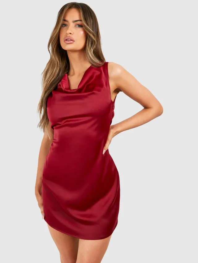 boohoo Dames Satijn Cowl Mini Jurk kersen, foto 2