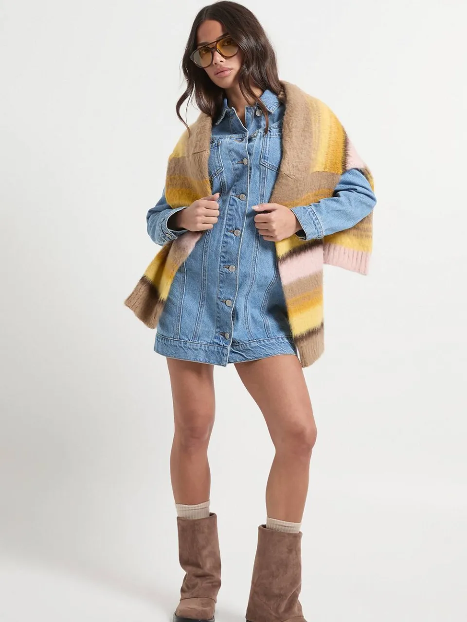 boohoo Dames Petite Western Denim Mini Jurk, foto 3