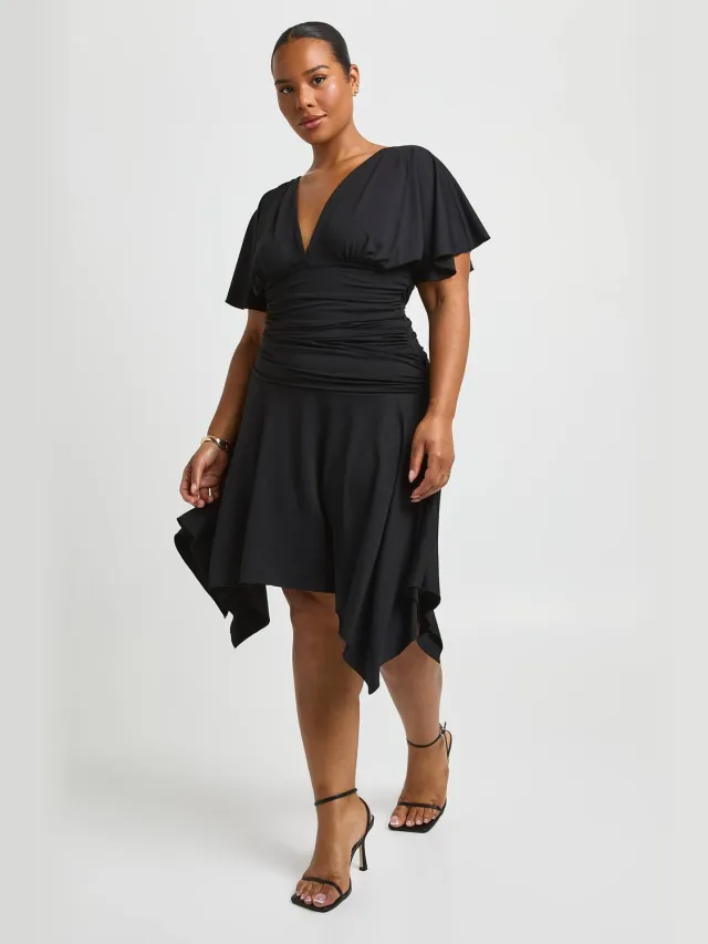 boohoo Dames Plus Super Zachte Midi-jurk Met Engelmouwen En Plooien Zwart