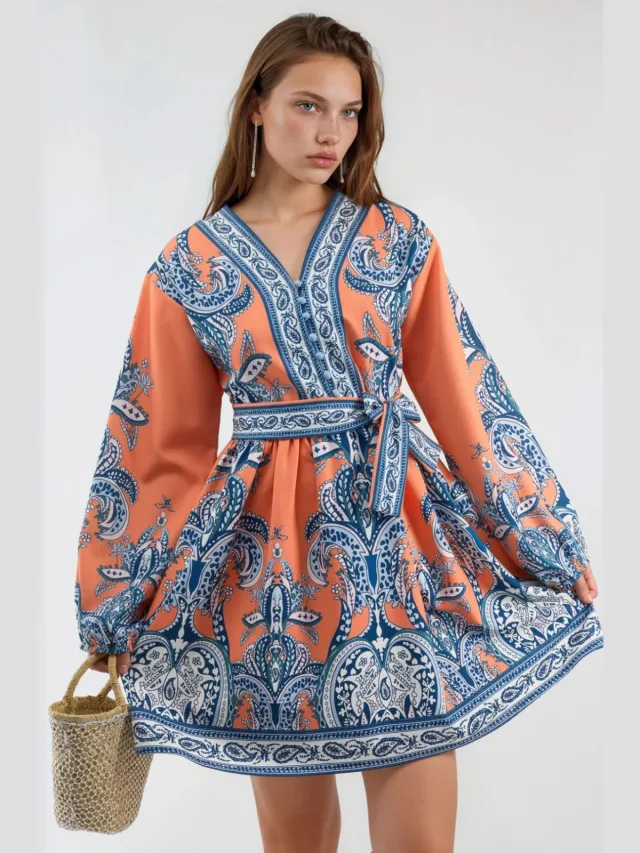 MSN Collection V-hals Paisley A-lijn Mini Jurk met Knopen Veelkleurig