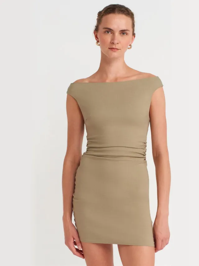 Dilvin Bodycon Mini Bardot Jurk Kaki