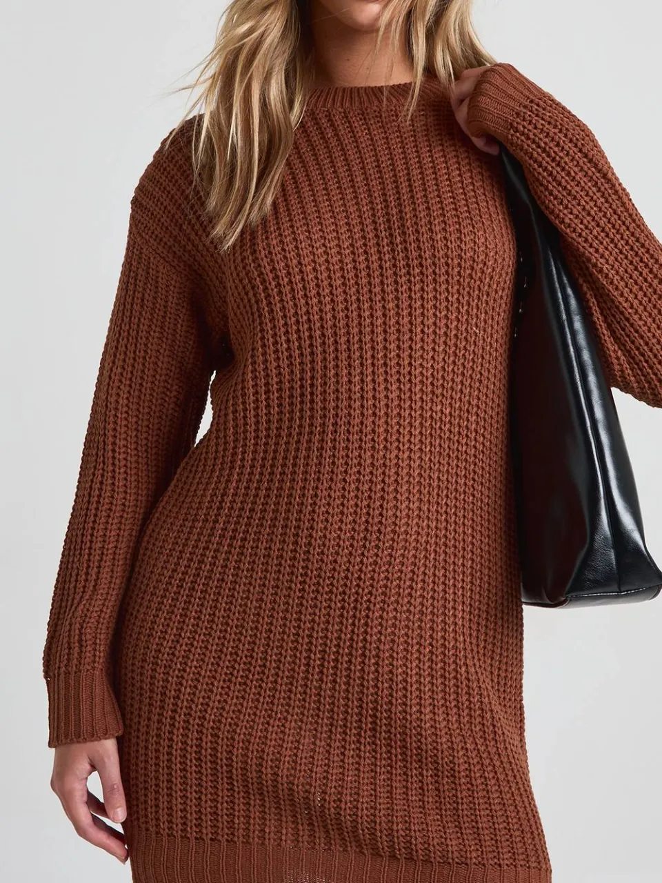 boohoo Dames Crew Neck Mini Jumper Jurk toffee, foto 4