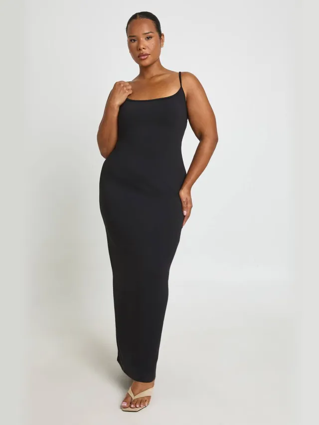 boohoo Dames Plus Basic Maxi Jurk Met Vierkante Hals Zwart