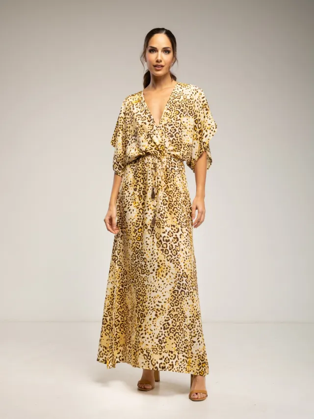 Tantra Lange jurk met dierenprint, overslagkraag, gerimpelde taille en zijsplitjes Beige