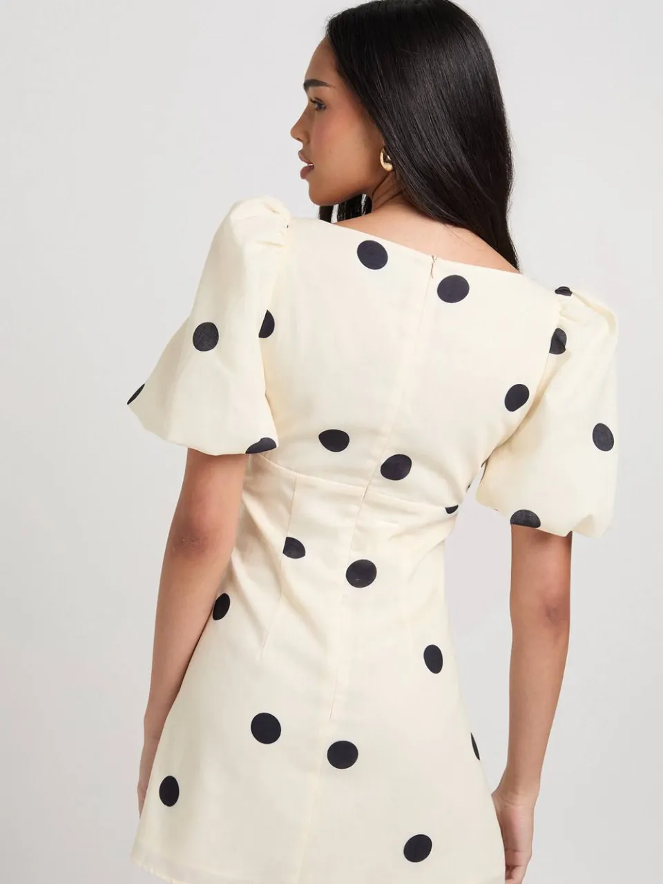 boohoo Dames Grote gestippelde shiftjurk met linnen-look natural, foto 2