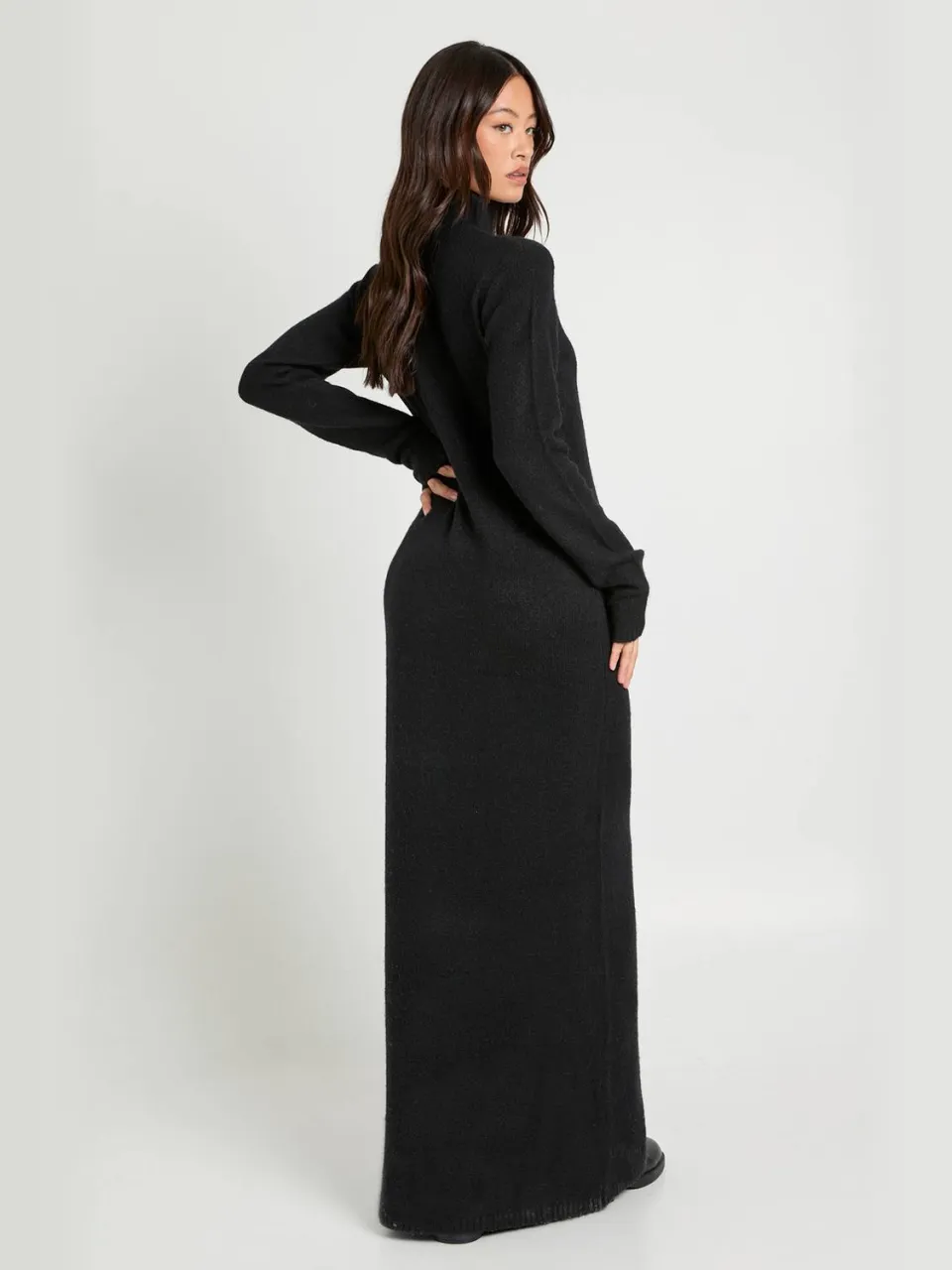 boohoo Dames Lange Super Zachte Hoge Hals Gebreide Maxi Jurk zwart, foto 3
