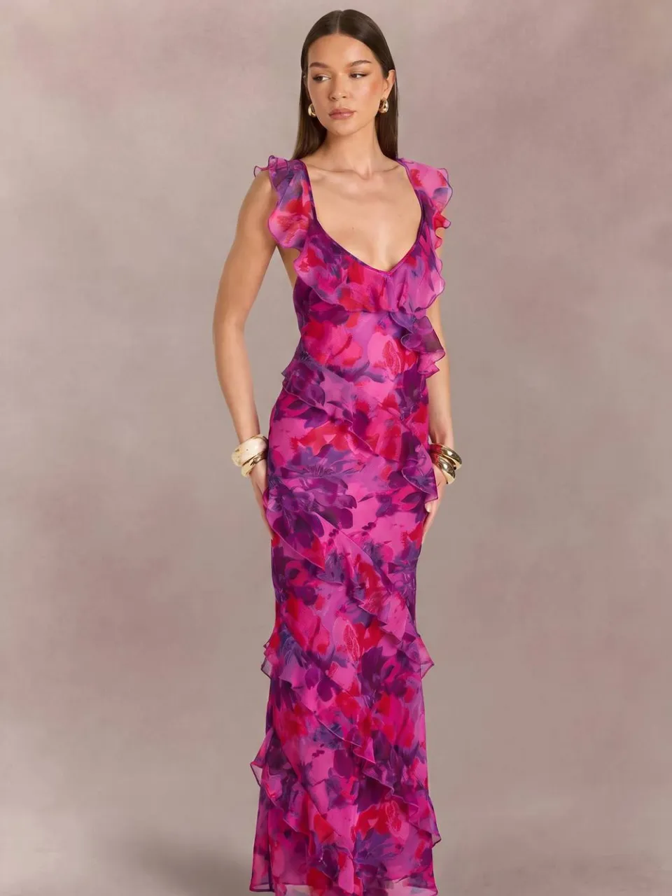 boohoo Dames Chiffon Maxi Jurk Met Ruches Detail, Open Rug En Bloemenprint felroze, foto 3